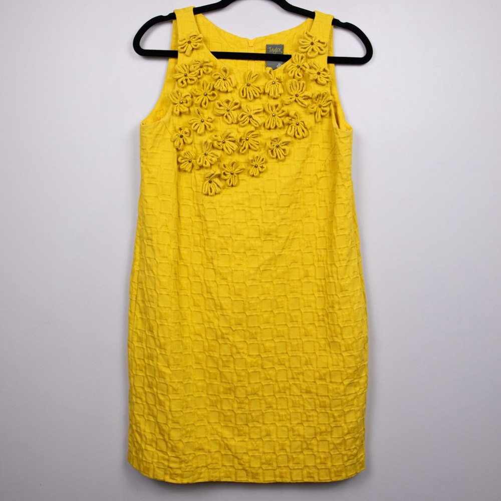 Taylor flower detail yellow sheath dress-8